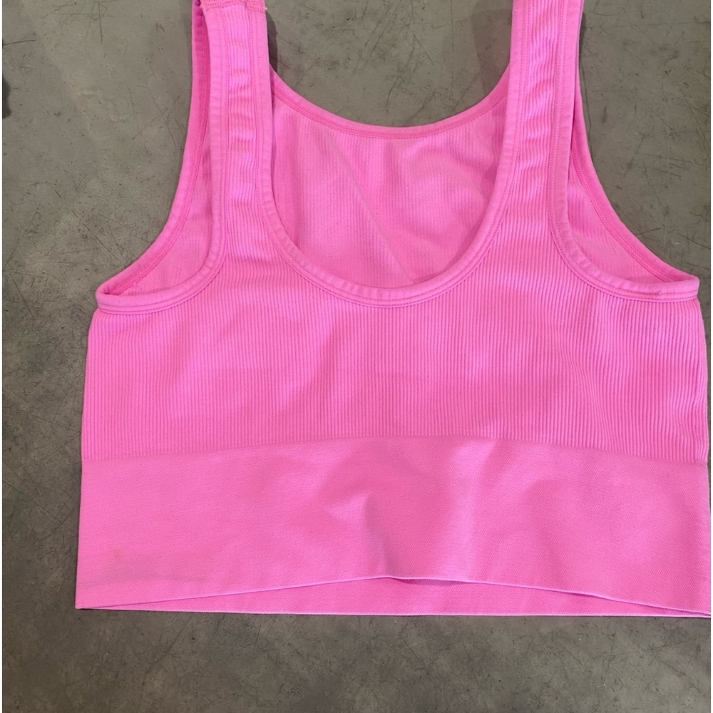 Two sports bras- NWOT( never worn)1 floral print by JOY LAB 🖤1 pink by COLSIE💗 - Picture 3 of 13